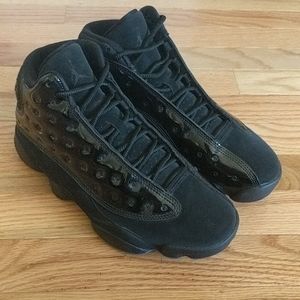 Cap and gown retro 13 Jordans, size 7.5